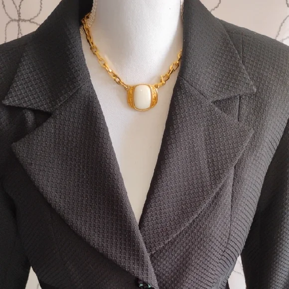 Gorgeous Stanley Blacker Jacket - Picture 2 of 8